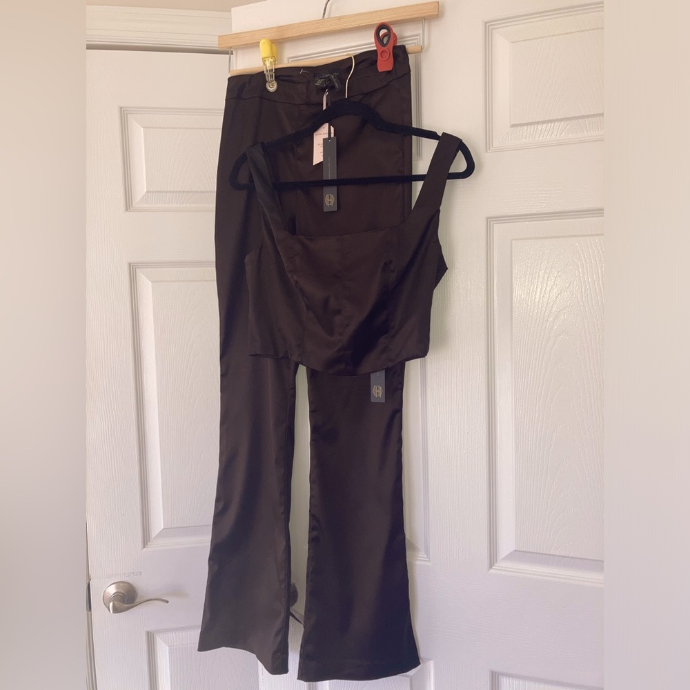 NWT/Never Worn XS House of Harlow 1960 Brown Satin Acetate Corset & Pants Set